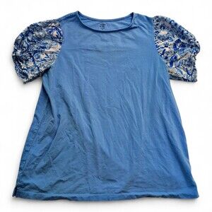 Crown & Ivy Blue Puff Sleeve Floral Tee M
